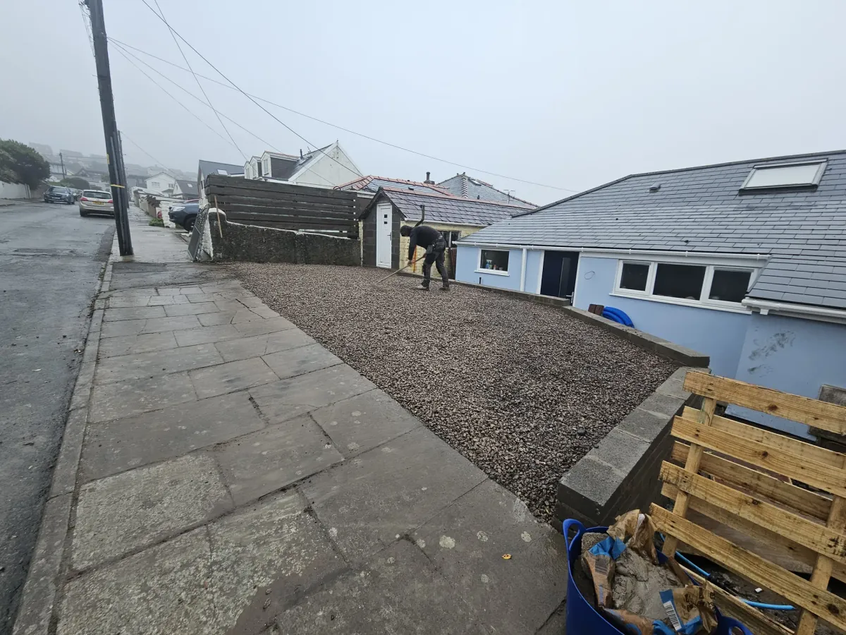 Gravel Driveway Installation - image 2