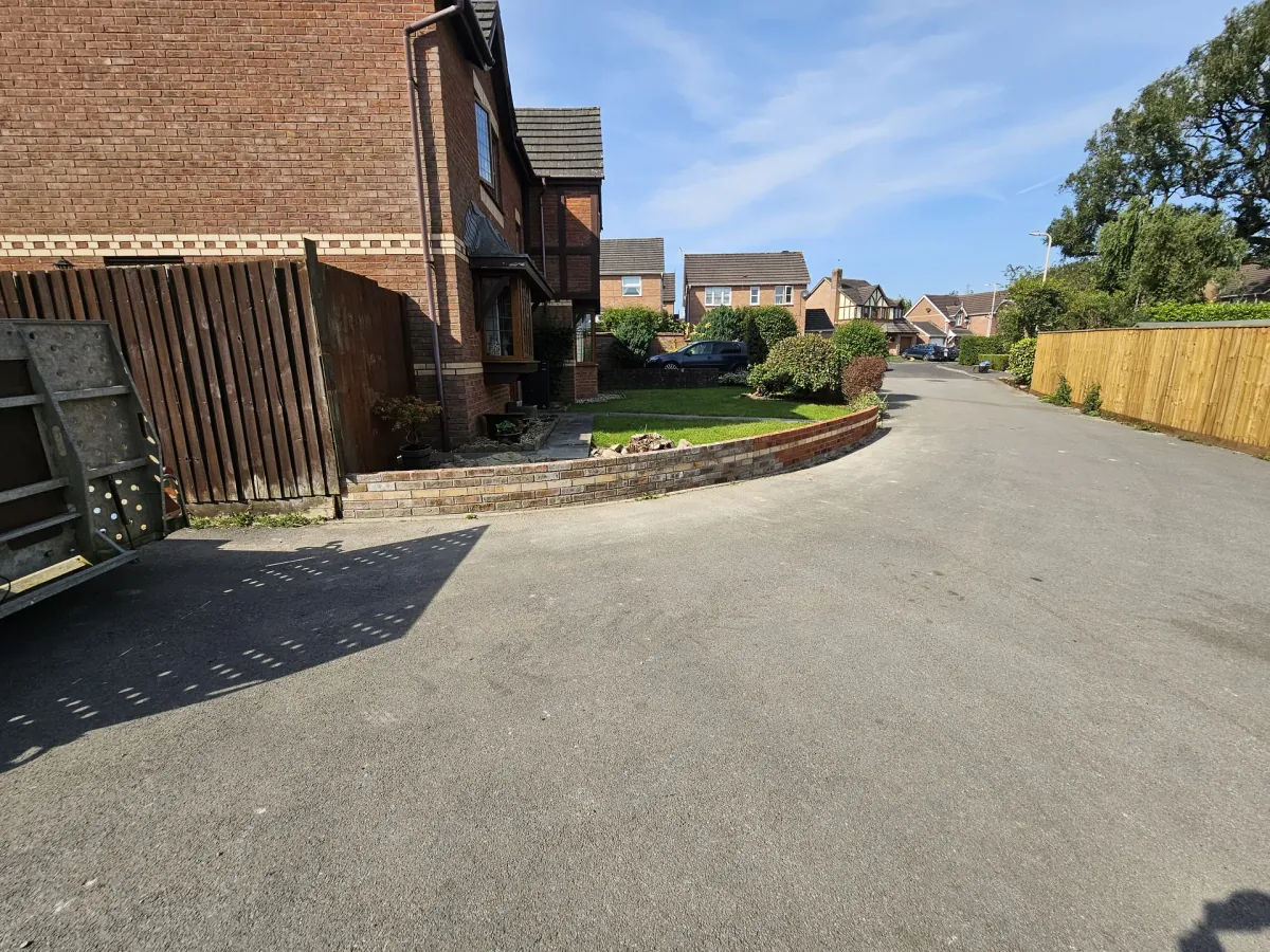 Driveway & Retaining Wall Build - image 3