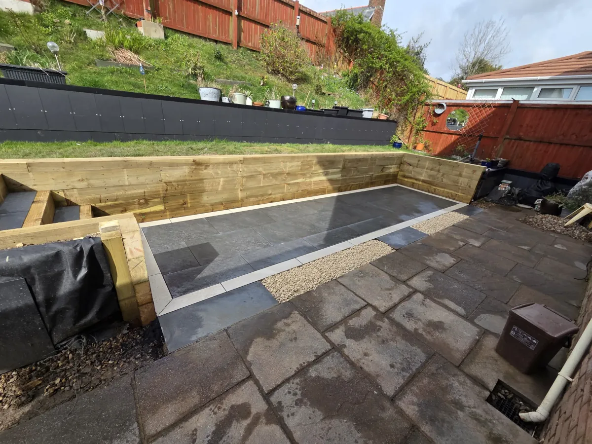 Garden Landscaping & Artificial Grass - image 2